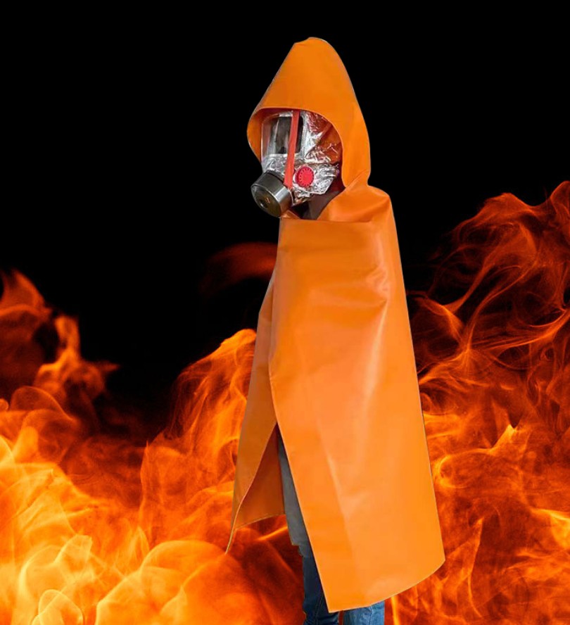 FIRE - The Vivre Demain® fire survival kit for quickly evacuating a burning area.
