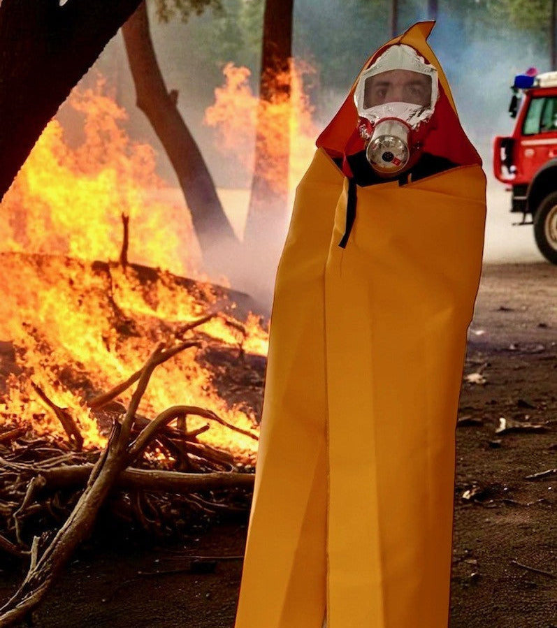 FIRE - Le kit de survie incendies Vivre Demain® pour évacuer rapidement une zone en feu. vivredemain.com kit évacuation incendie